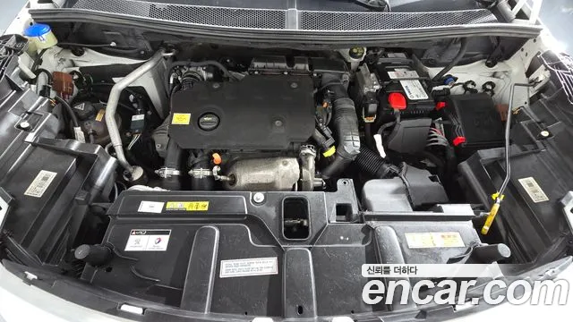 Peugeot 5008 2020 thumb 3