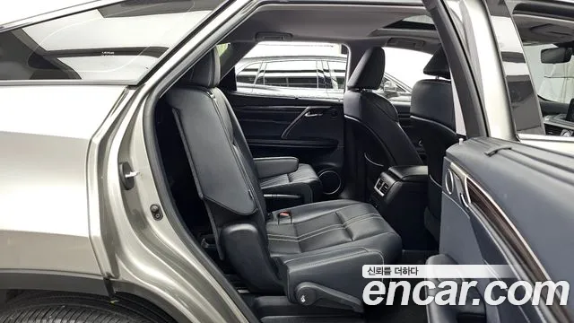 Lexus RX 450hL 2020 thumb 9