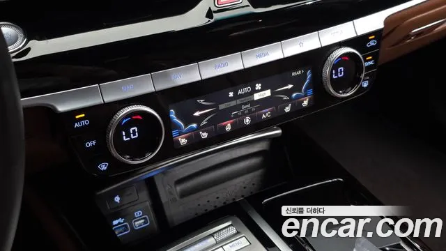 Genesis G80 2022 thumb 2