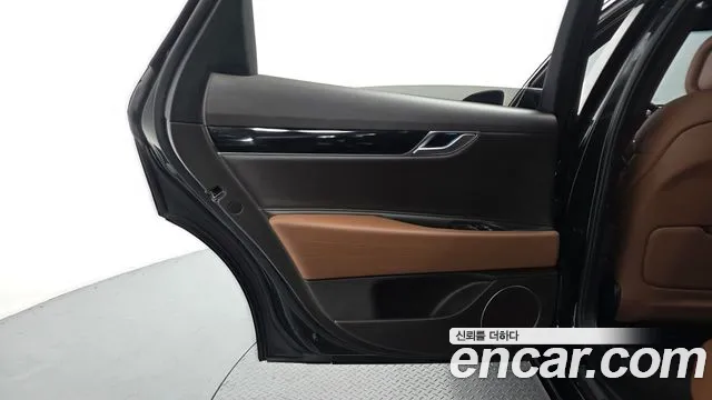 Genesis G80 2022 thumb 3