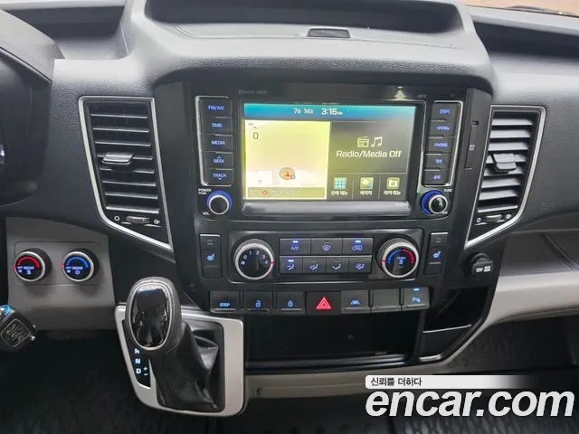 Hyundai Solati 2019 thumb 10