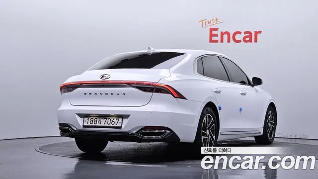 Hyundai Grandeur 2020 thumb 4