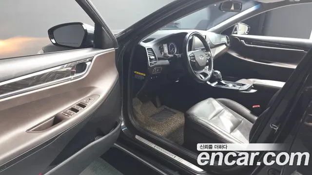 Hyundai Grandeur 2017 thumb 12
