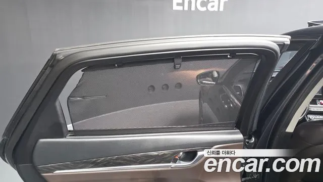Hyundai Grandeur 2017 thumb 5