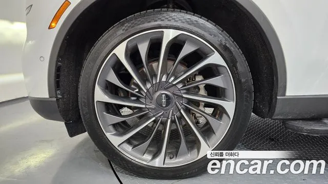 Lincoln Aviator 2023 thumb 11