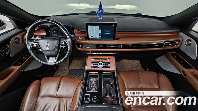 Lincoln Aviator 2023 thumb 4