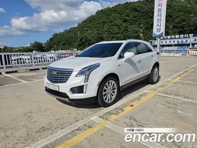 Cadillac XT5 2019 thumb 8