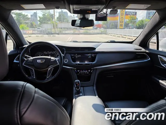 Cadillac XT5 2019 thumb 11