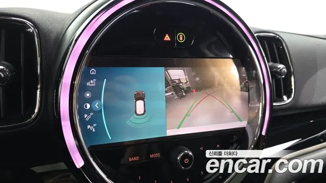 Mini Countryman 2021 thumb 5