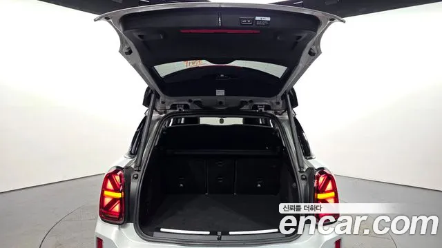 Mini Countryman 2021 thumb 8