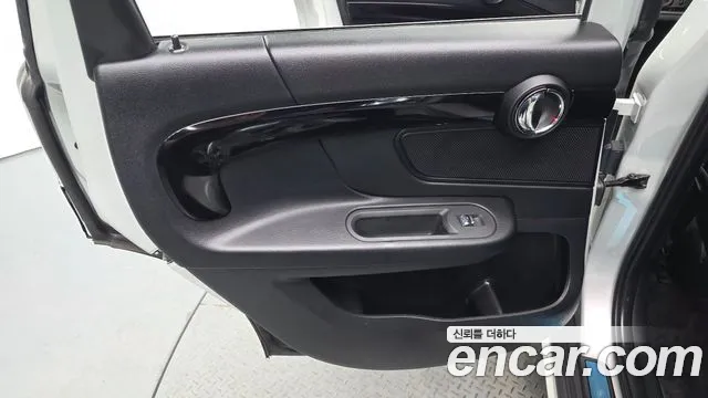 Mini Countryman 2021 thumb 7