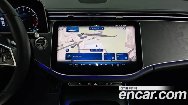 Mercedes-Benz E-Class 2024 thumb 11