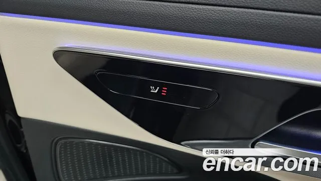 Mercedes-Benz E-Class 2024 thumb 6