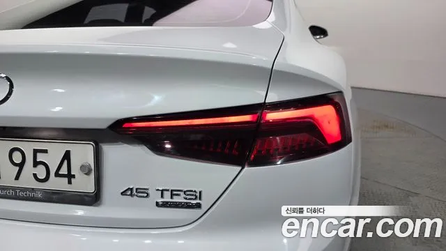 Audi A5 2019 thumb 9