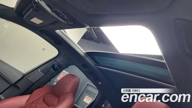 Audi SQ7 2025 thumb 4