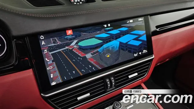 Porsche Cayenne 2019 thumb 10