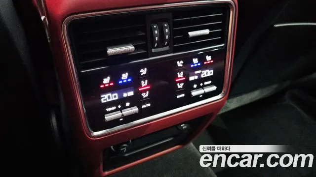 Porsche Cayenne 2019 thumb 3