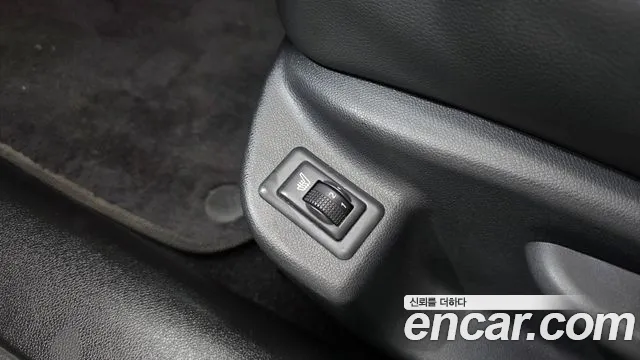 Renault SM5 2013 thumb 6