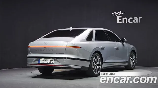 Hyundai Grandeur 2023 thumb 3