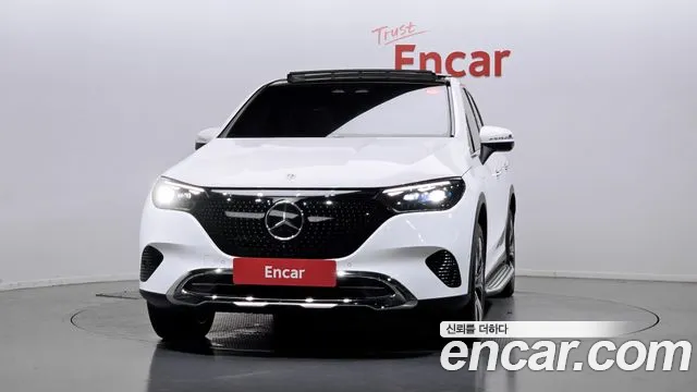 Mercedes-Benz EQE 2023 thumb 12