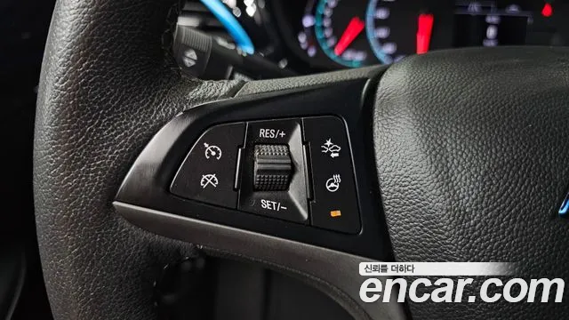 Chevrolet Spark 2018 thumb 2