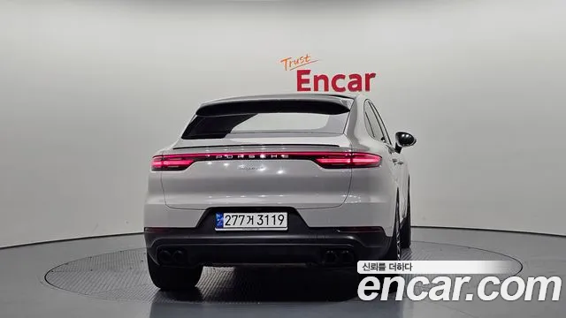 Porsche Cayenne 2023 thumb 4
