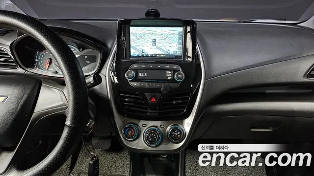 Chevrolet Spark 2016 thumb 8