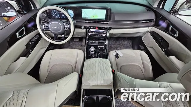 Kia Carnival 2023 thumb 11