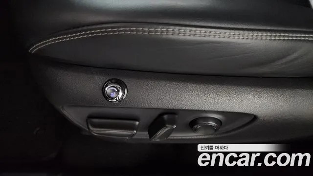 Toyota RAV4 2019 thumb 9