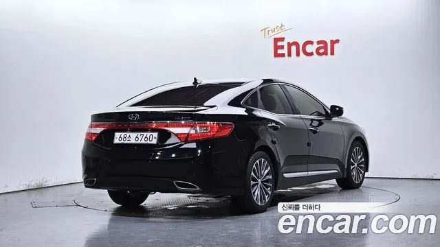 Hyundai Grandeur 2014 thumb 10