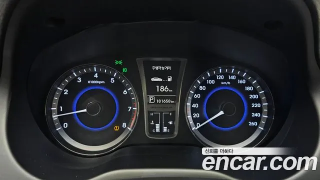 Hyundai Grandeur 2014 thumb 3