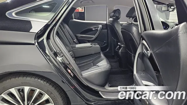 Hyundai Grandeur 2014 thumb 12