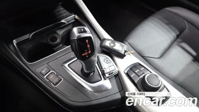 BMW 1 серии 2018 thumb 9
