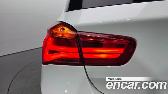 BMW 1 серии 2018 thumb 4