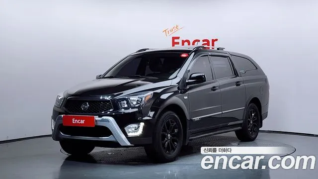 KGM Korando 2016 thumb 9