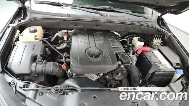 KGM Korando 2016 thumb 11