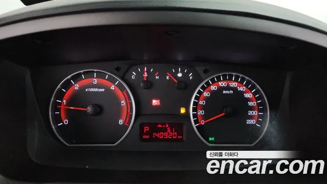 KGM Korando 2016 thumb 7