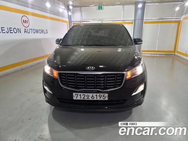 Kia Carnival 2020 thumb 9