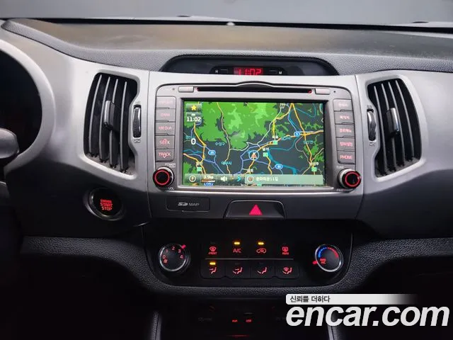Kia Sportage 2015 thumb 9