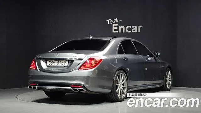 Mercedes-Benz S-Class 2016 thumb 7