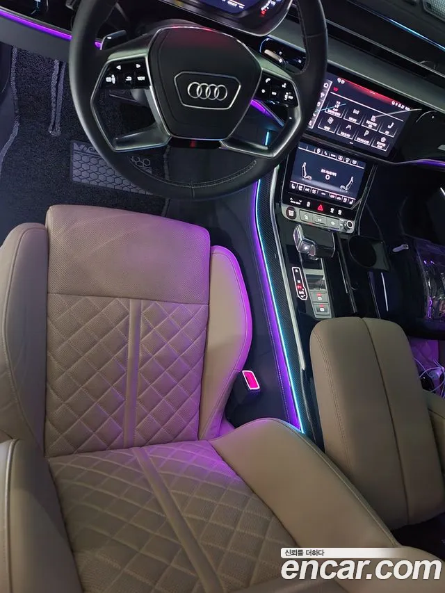 Audi S8 2021 thumb 12