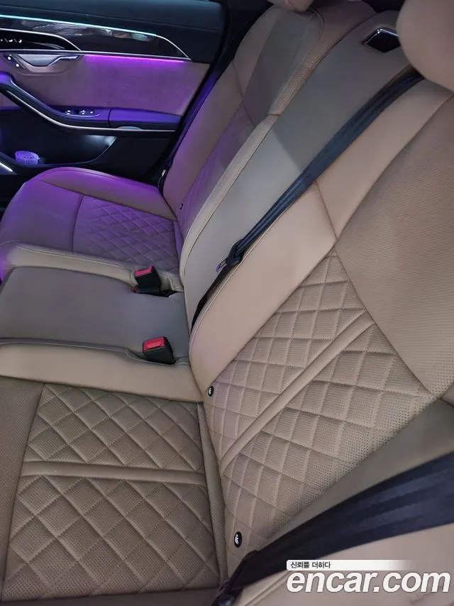 Audi S8 2021 thumb 4