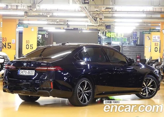 BMW 5 серии 2024 thumb 4
