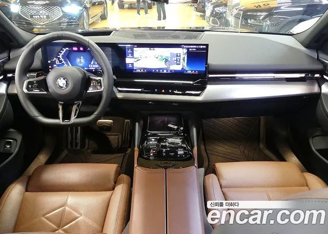 BMW 5 серии 2024 thumb 11