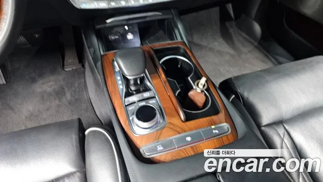Kia K9 2019 thumb 10