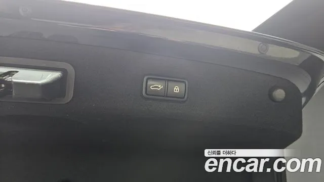 Kia K9 2019 thumb 8