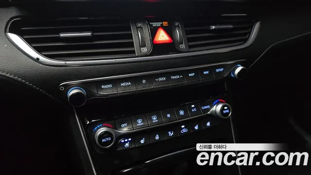 Hyundai Grandeur 2017 thumb 9
