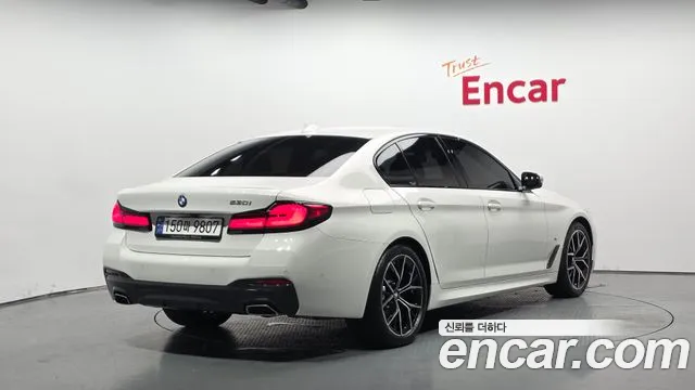 BMW 5 серии 2023 thumb 5