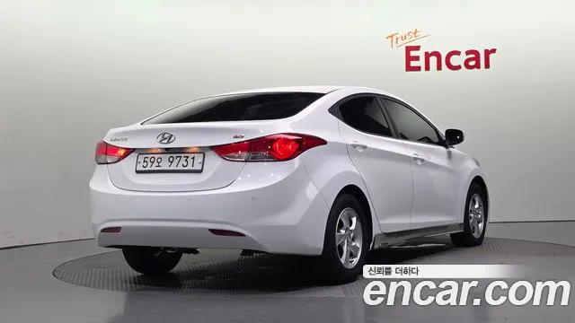 Hyundai Avante 2013 thumb 2