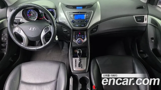 Hyundai Avante 2013 thumb 10